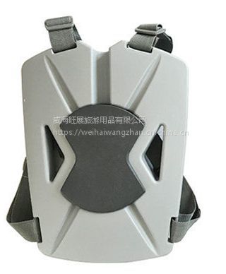 廠區(qū)里的運(yùn)動(dòng)基因 蝴蝶B形背包旗開啟戶外廣告新玩法